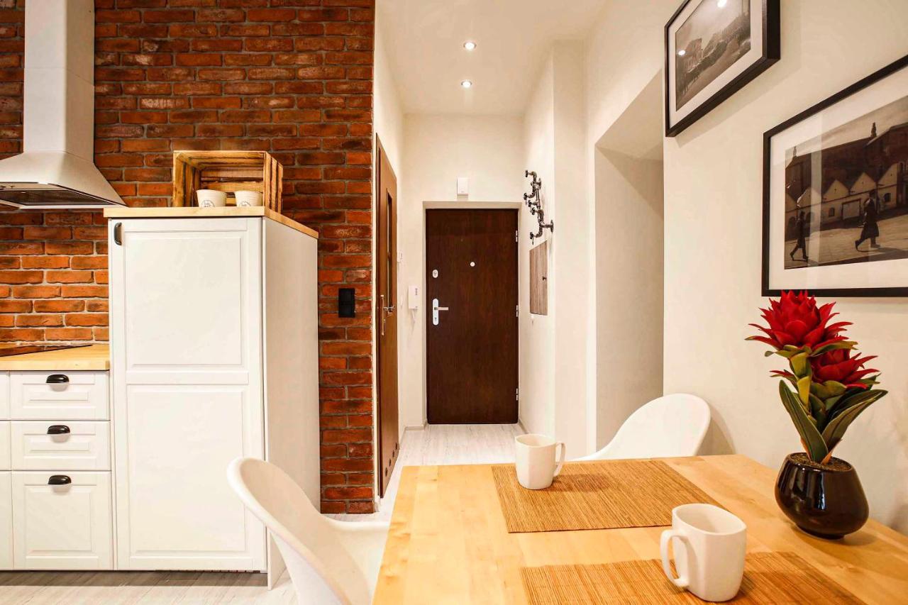 Апартаменти 2-room With Kitchen, Heart Of Cracow Old Town Краків